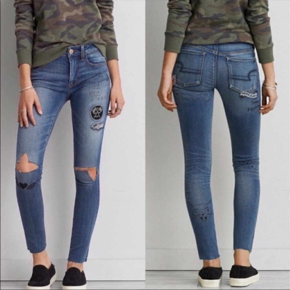 Women’s American Eagle Super Stretch Distressed Graffiti Patchwork Jeggings